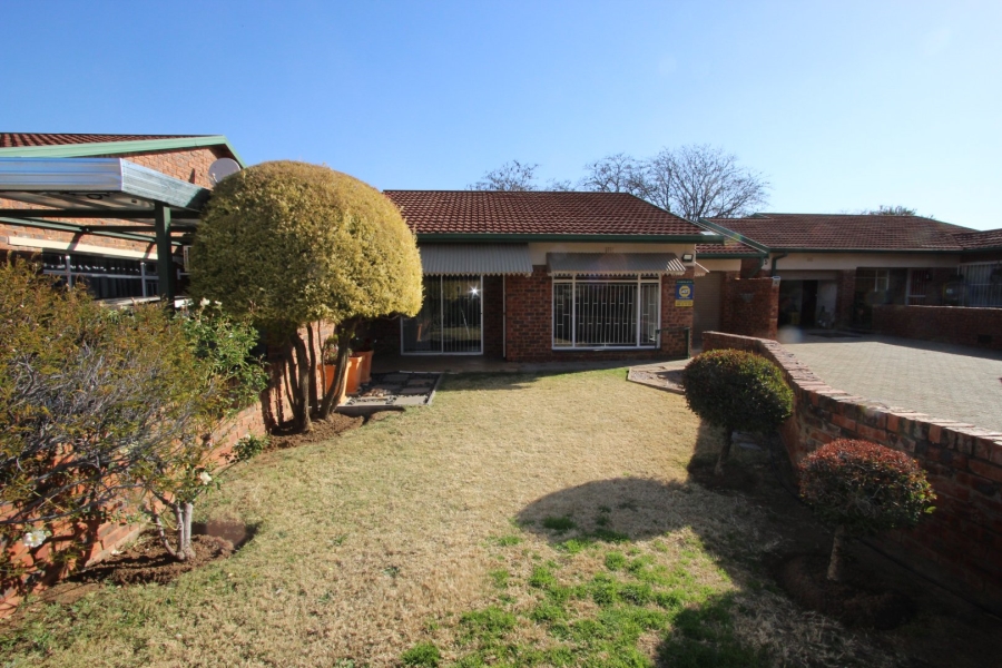 To Let 2 Bedroom Property for Rent in Dagbreek Free State